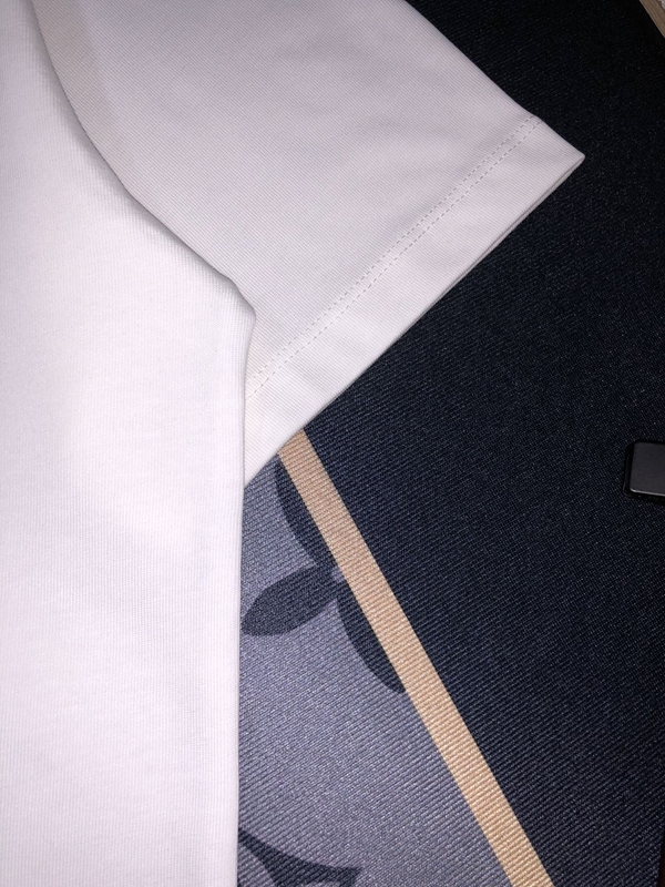 ブランドTシャツ素材ディテール